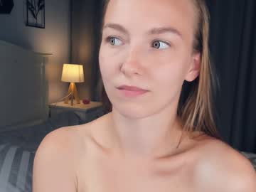 girl Best Hot Camgirls with fluttery_talk