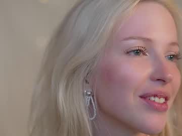 couple Best Hot Camgirls with sparks__daisy