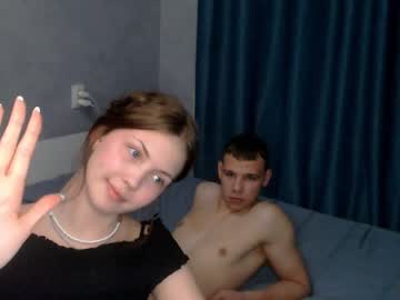 couple Best Hot Camgirls with luckysex_