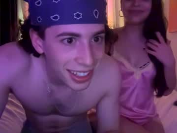 couple Best Hot Camgirls with yaraandleo
