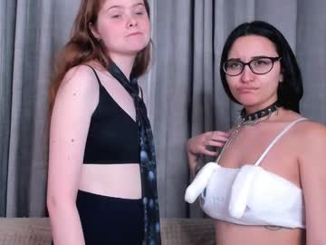 couple Best Hot Camgirls with earleneclarkston