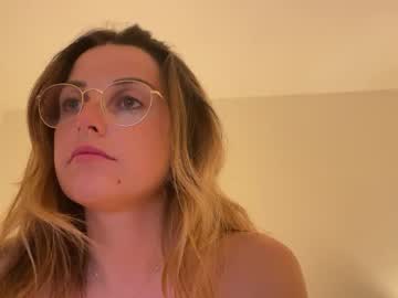 couple Best Hot Camgirls with enigmesensuelle